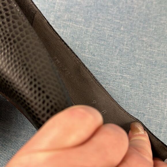 Stuart Weitzman Black Snakeskin Embossed Square Toe Block Heeled Slip On Pumps - Picture 11 of 11